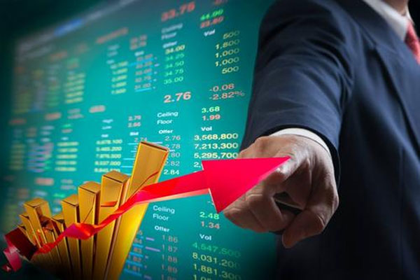 三大指数午后走势拉升，北向资金持续流入超百亿